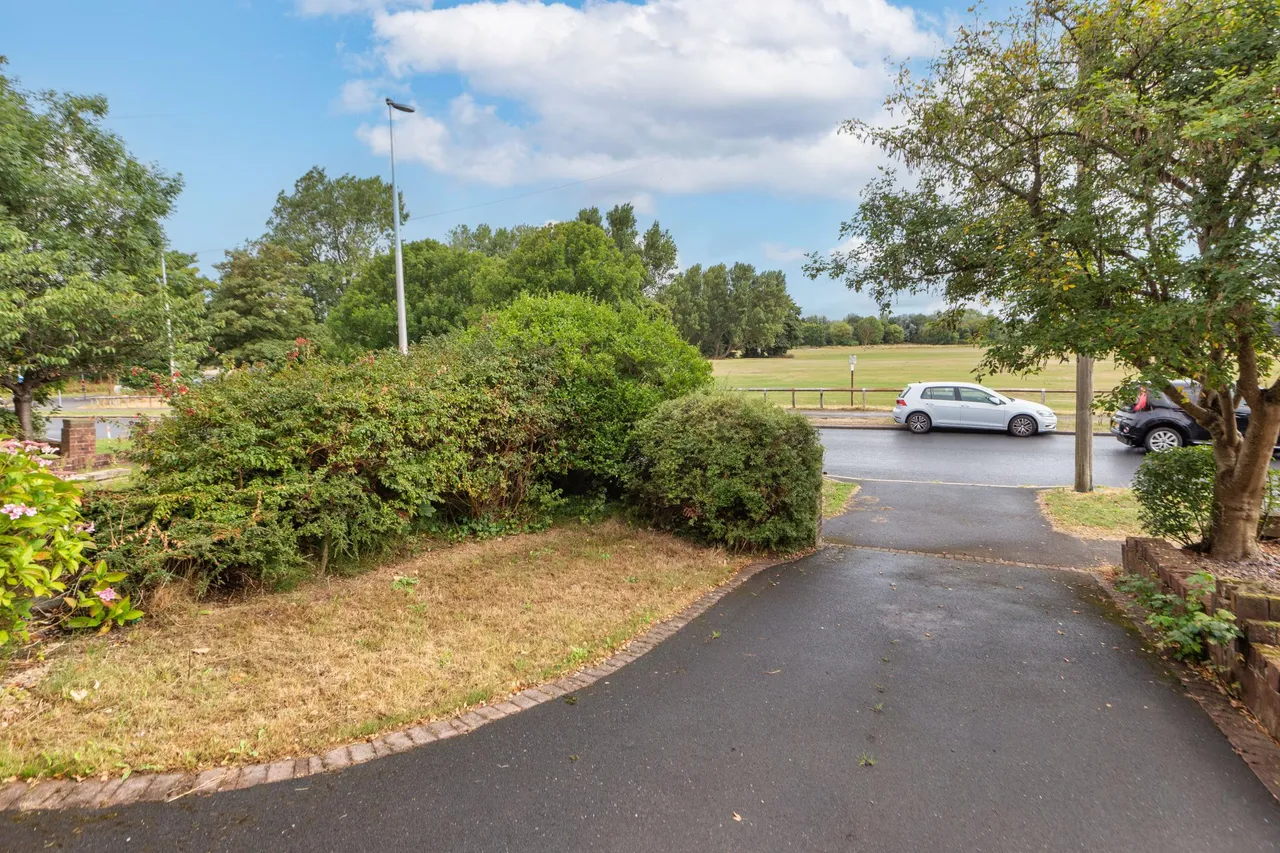 Lawson Road, Blackpool, FY3, photo 19