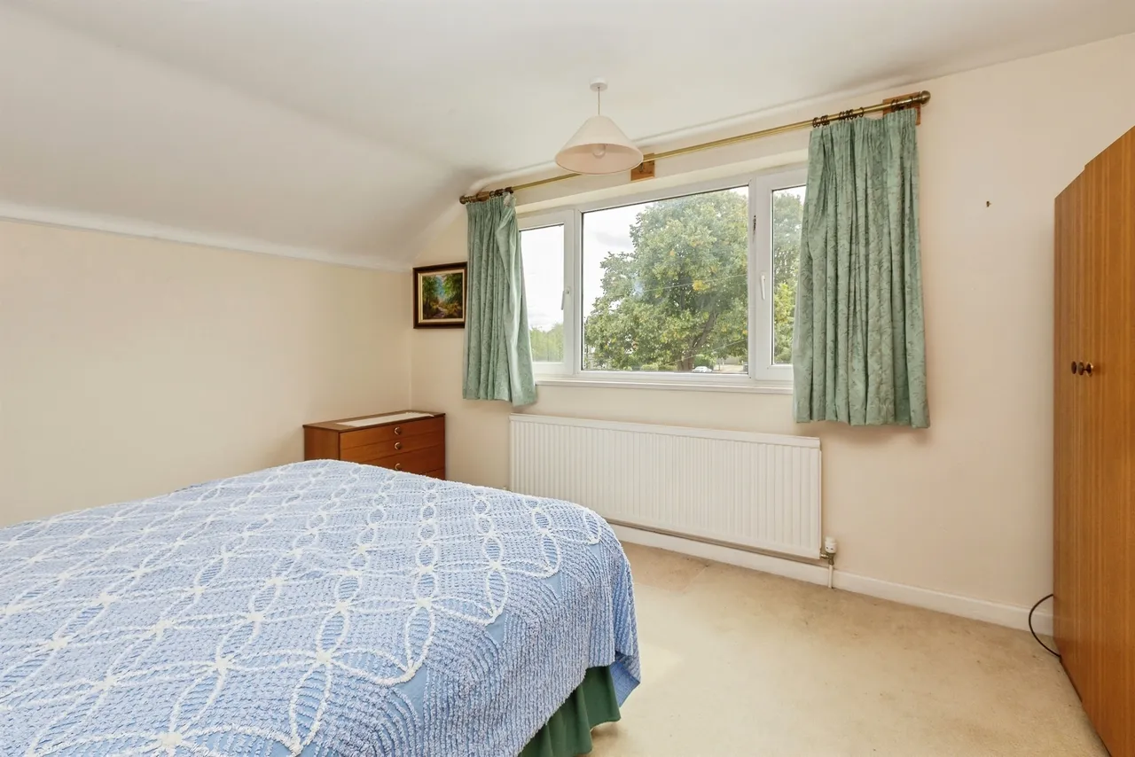Langdon Avenue, Aylesbury, HP21, photo 12