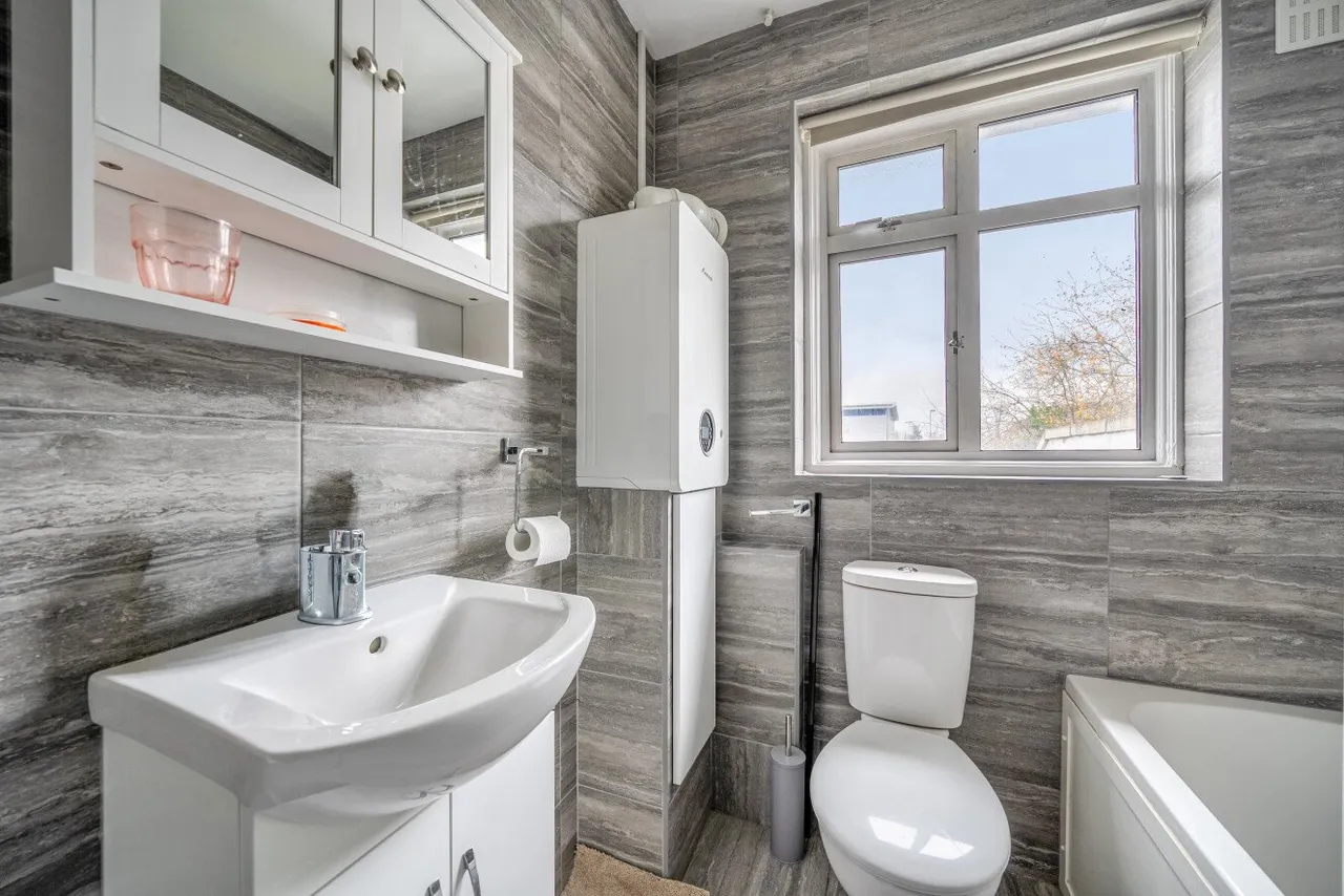 Selworthy Road, Catford, London, SE6, photo 3