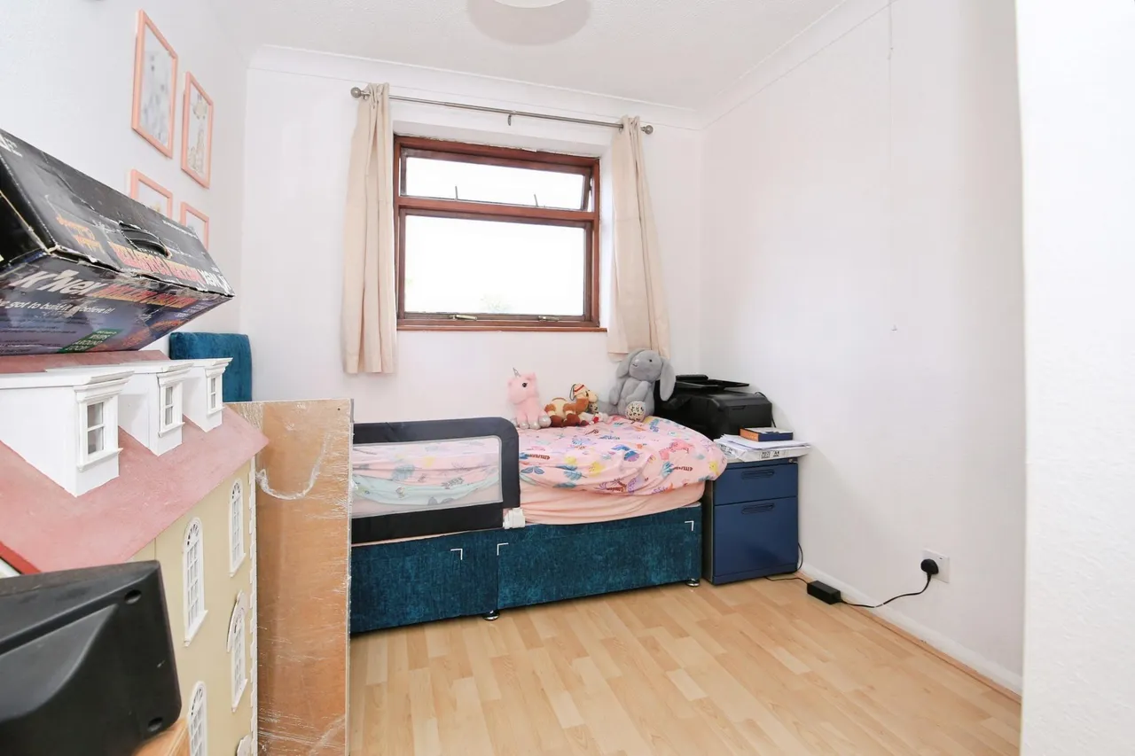 Ainsdale Drive, Peterborough, PE4, photo 18