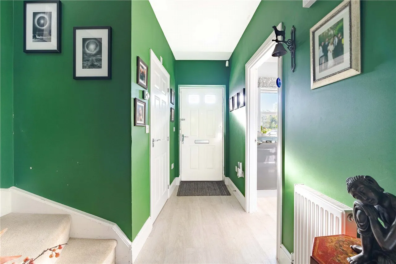 Griffin Close, Wimborne, BH21, photo 6