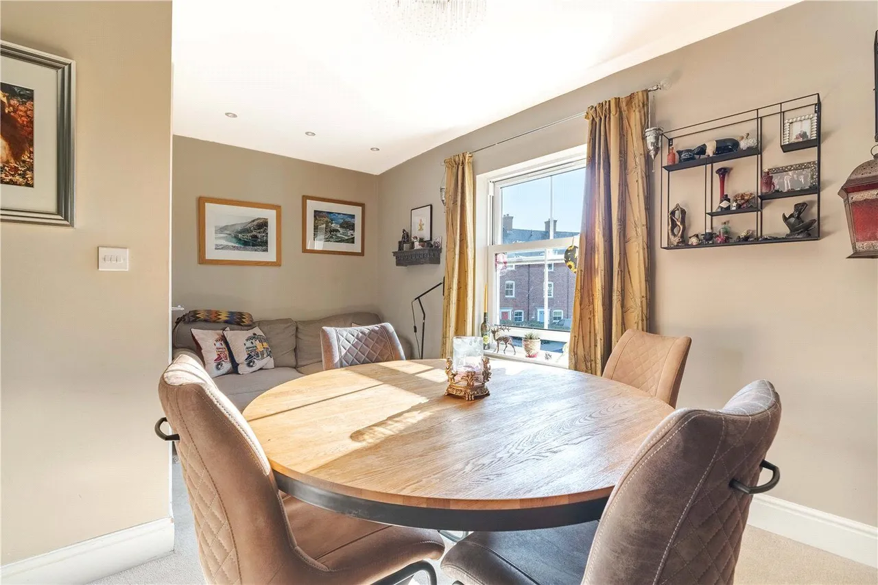 Griffin Close, Wimborne, BH21, photo 11