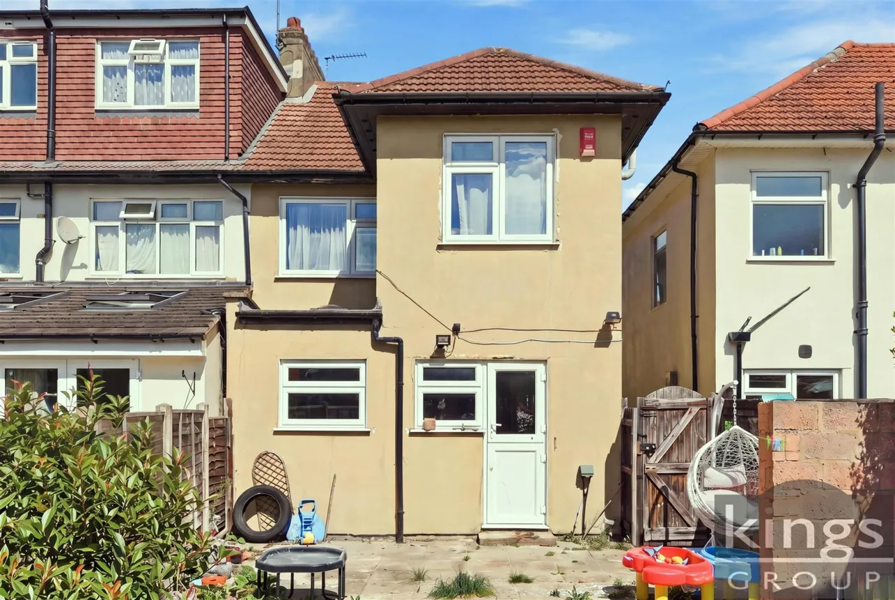 Clarendon Road, Cheshunt, EN8, photo 21