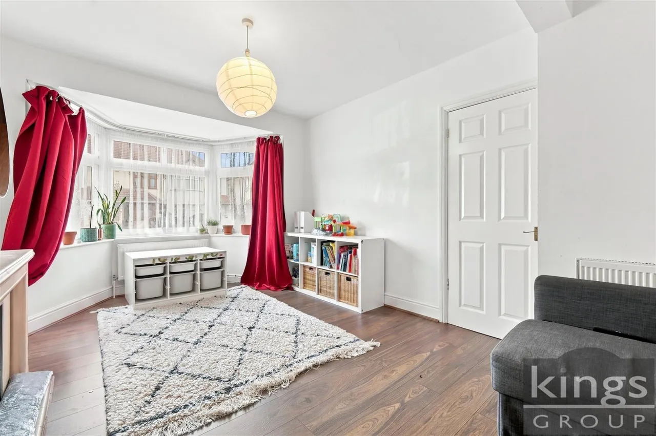 Clarendon Road, Cheshunt, EN8, photo 3