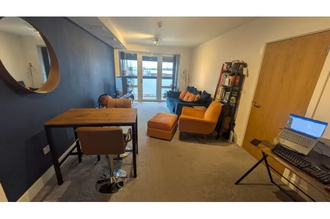 High Road, London, NW10, photo 3