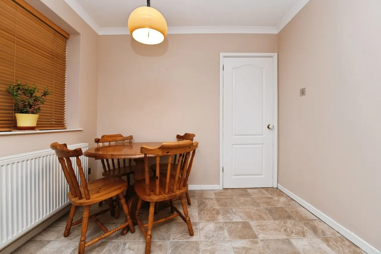 Chaplin Close, Chelmsford, Essex, CM2, photo 8