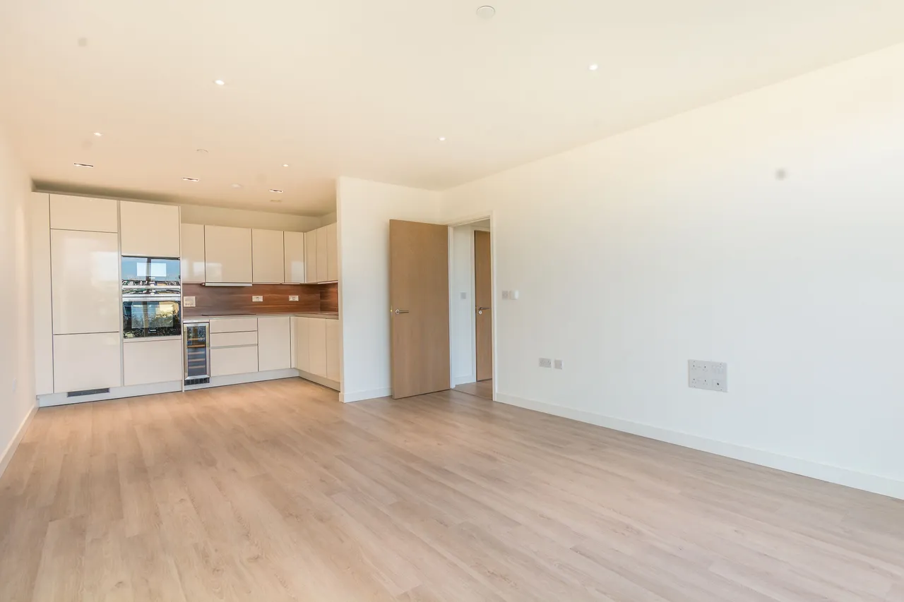 46 Skyline Apartments, Devan Grove, London, photo 6