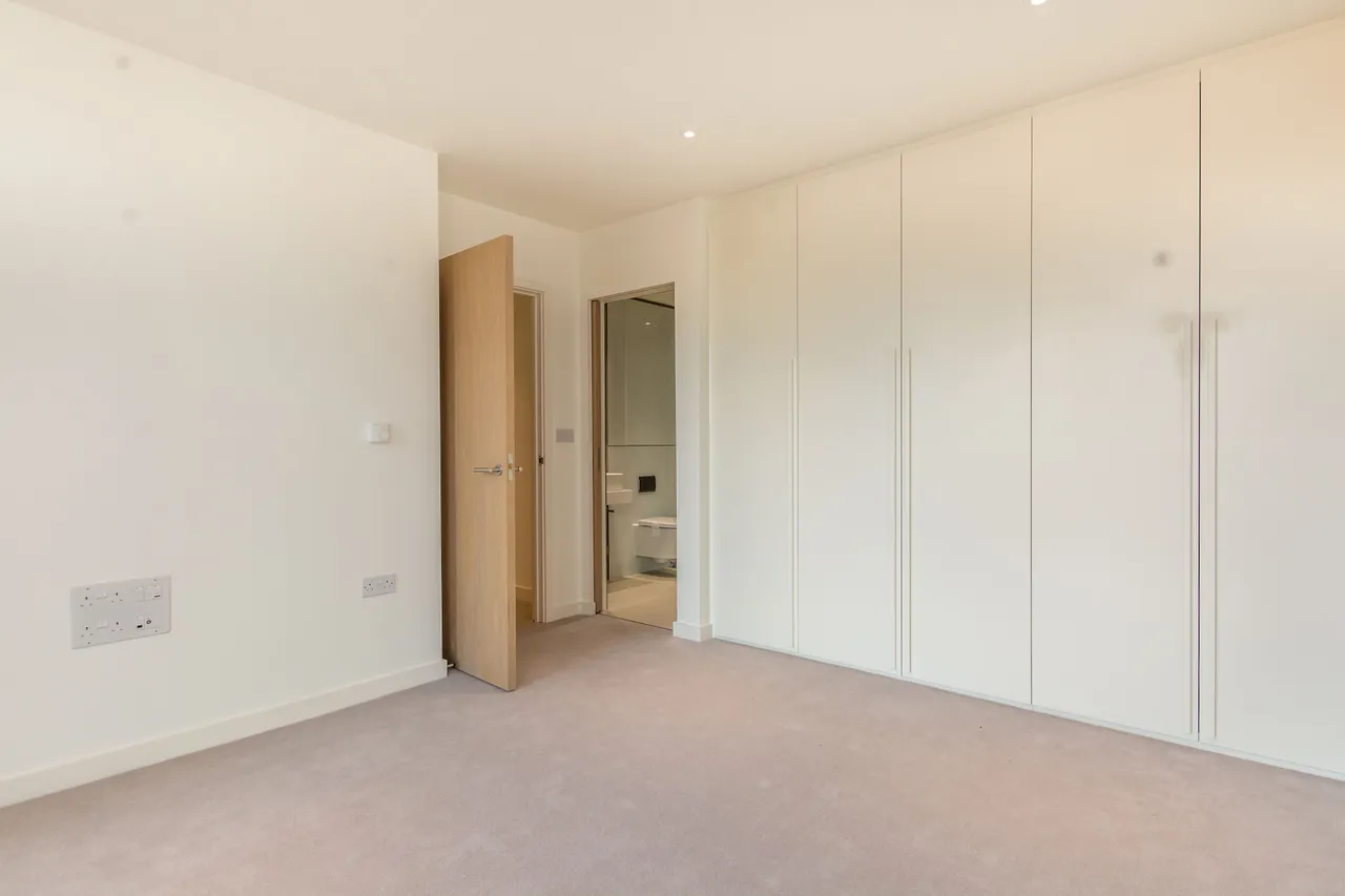 46 Skyline Apartments, Devan Grove, London, photo 12