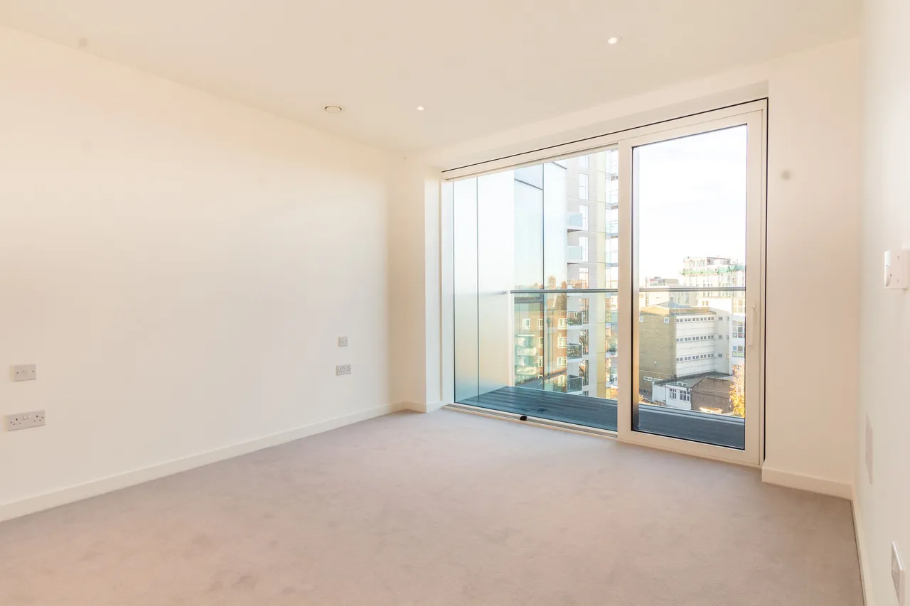 46 Skyline Apartments, Devan Grove, London, photo 4