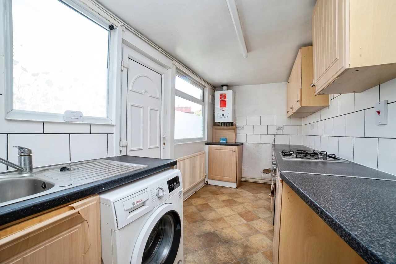 Dalestorth Street, Sutton-in-Ashfield, Nottinghamshire, NG17, photo 4
