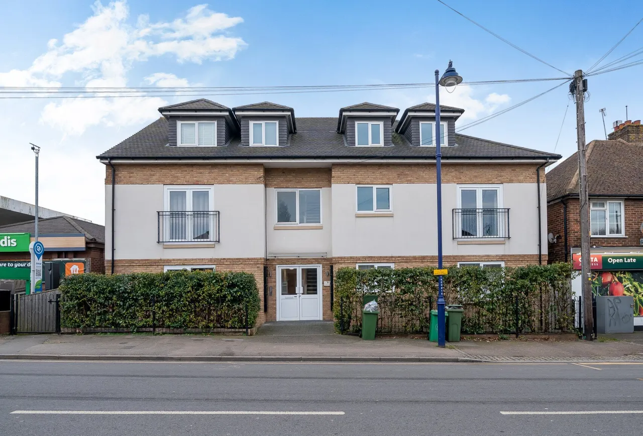 1 bed flat for sale — St. Johns Hill, Sevenoaks, TN13 3NY