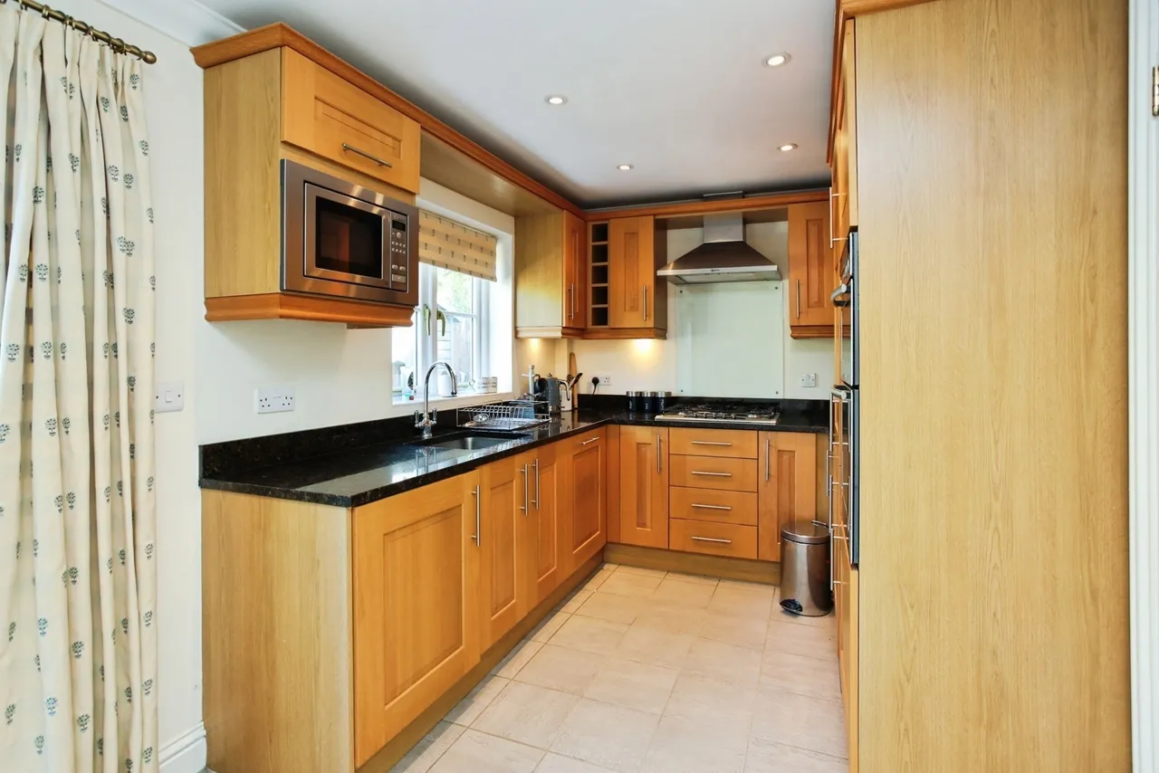 Eden Court, Ticehurst, TN5, photo 2