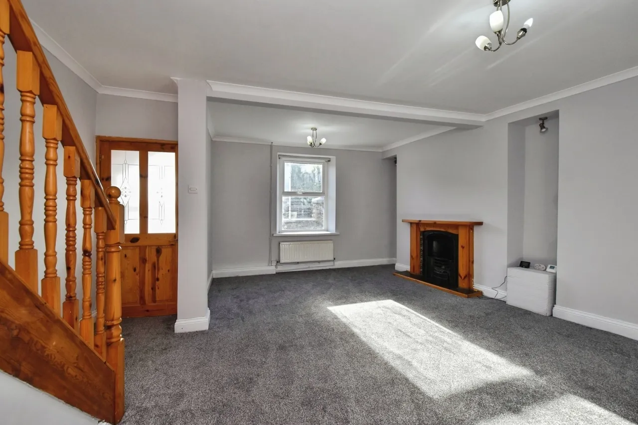Ammanford Road, Tycroes, SA18, photo 5
