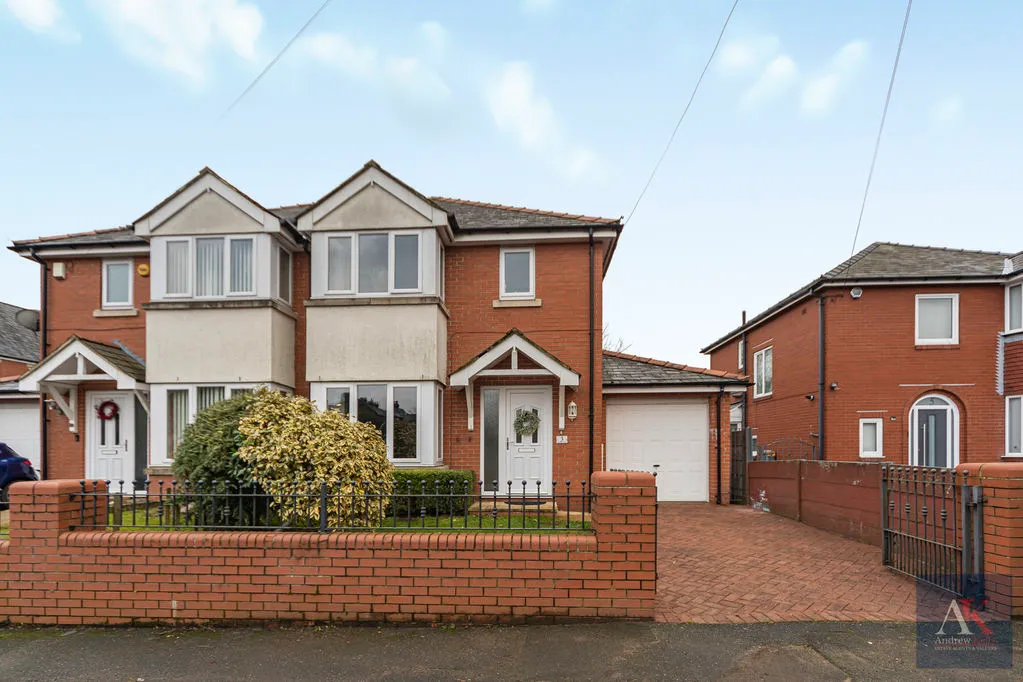 Dearden Street, Littleborough OL15 9DZ, photo 17