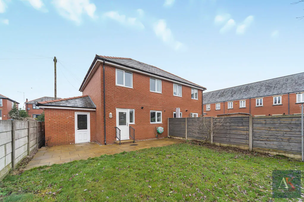 Dearden Street, Littleborough OL15 9DZ, photo 20