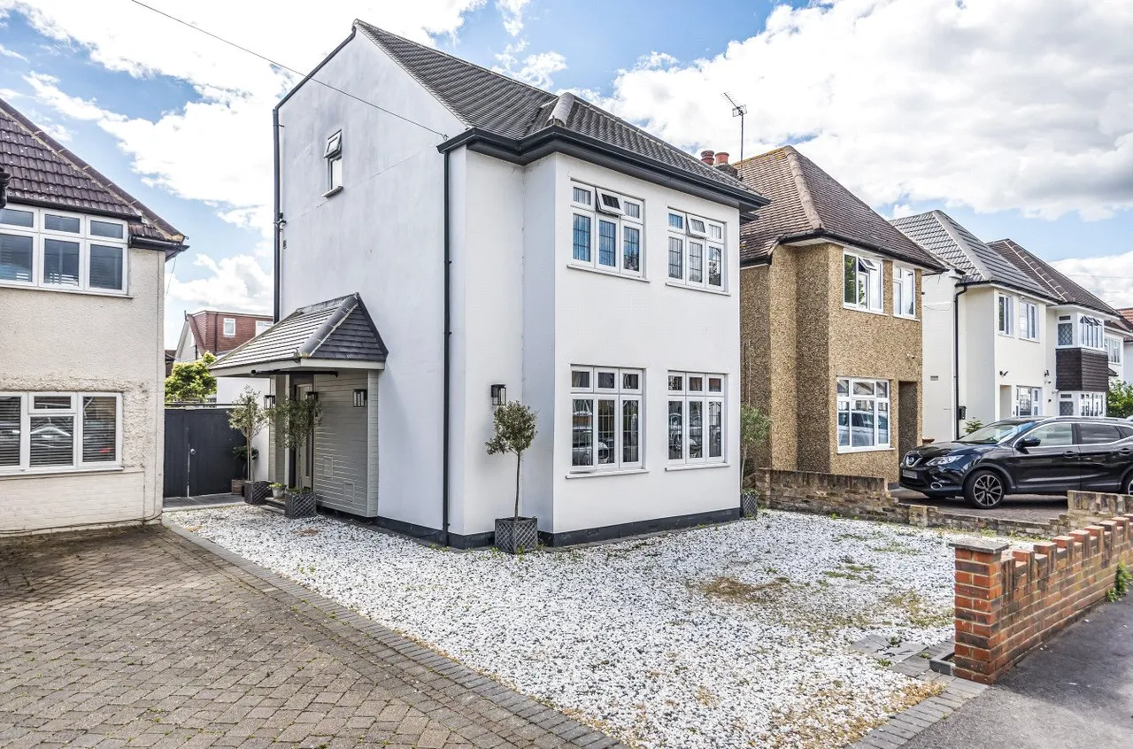 4 bed house for sale, Mount Pleasant, Ruislip, HA4