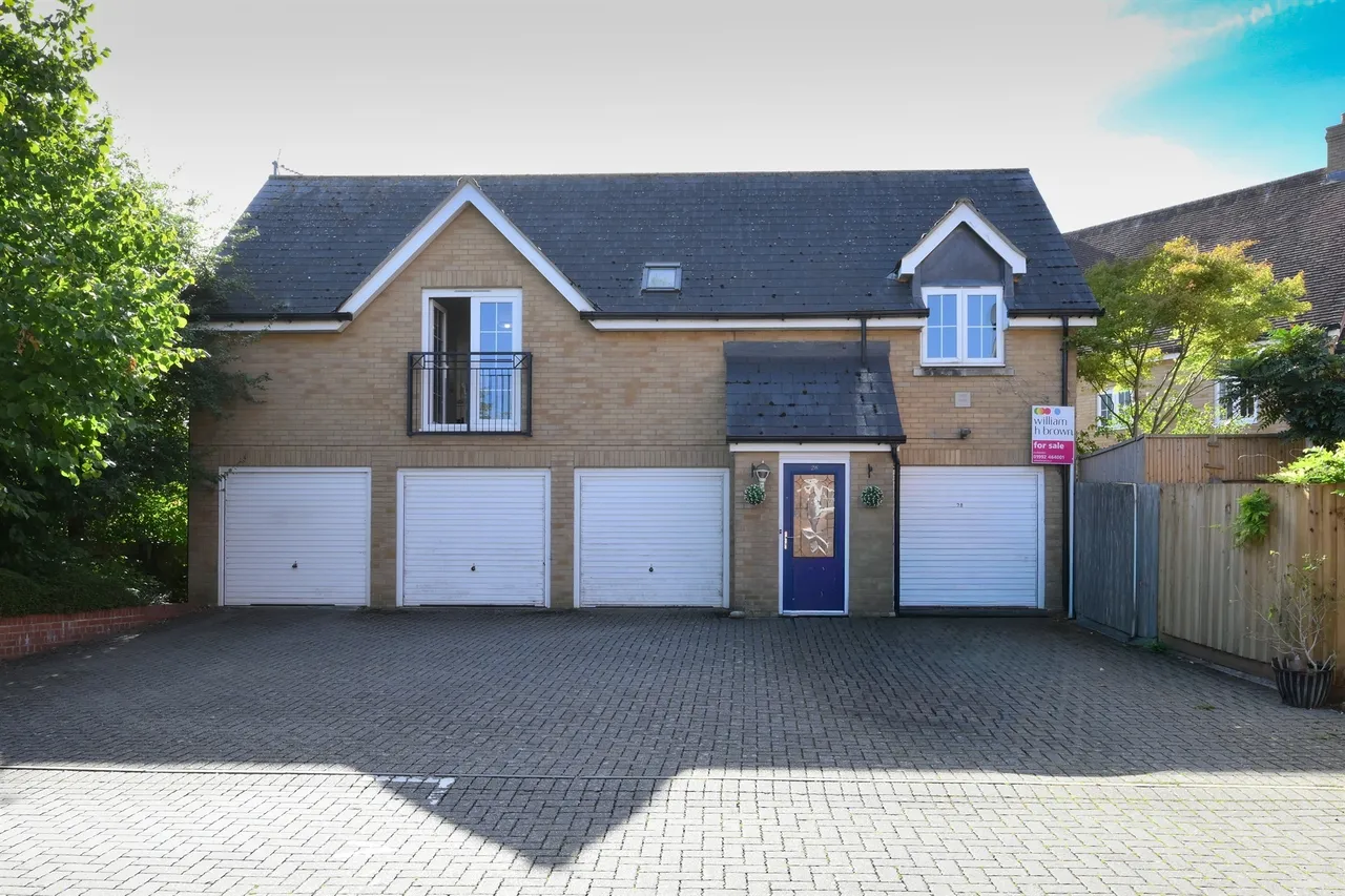 2 bed house for sale — Sanville Gardens, Stanstead Abbotts, Ware