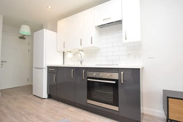 flat to rent — Beeley, 23 Acorn Street, Sheffield, S3 8FD