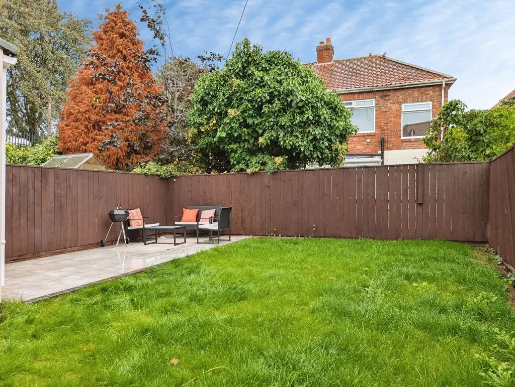 Newcastle Upon Tyne NE5 3LR, NE5, photo 14