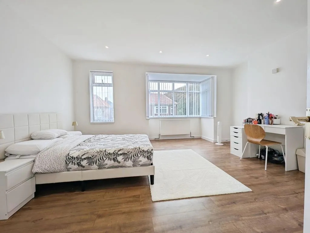Newcastle Upon Tyne NE5 3LR, NE5, photo 7