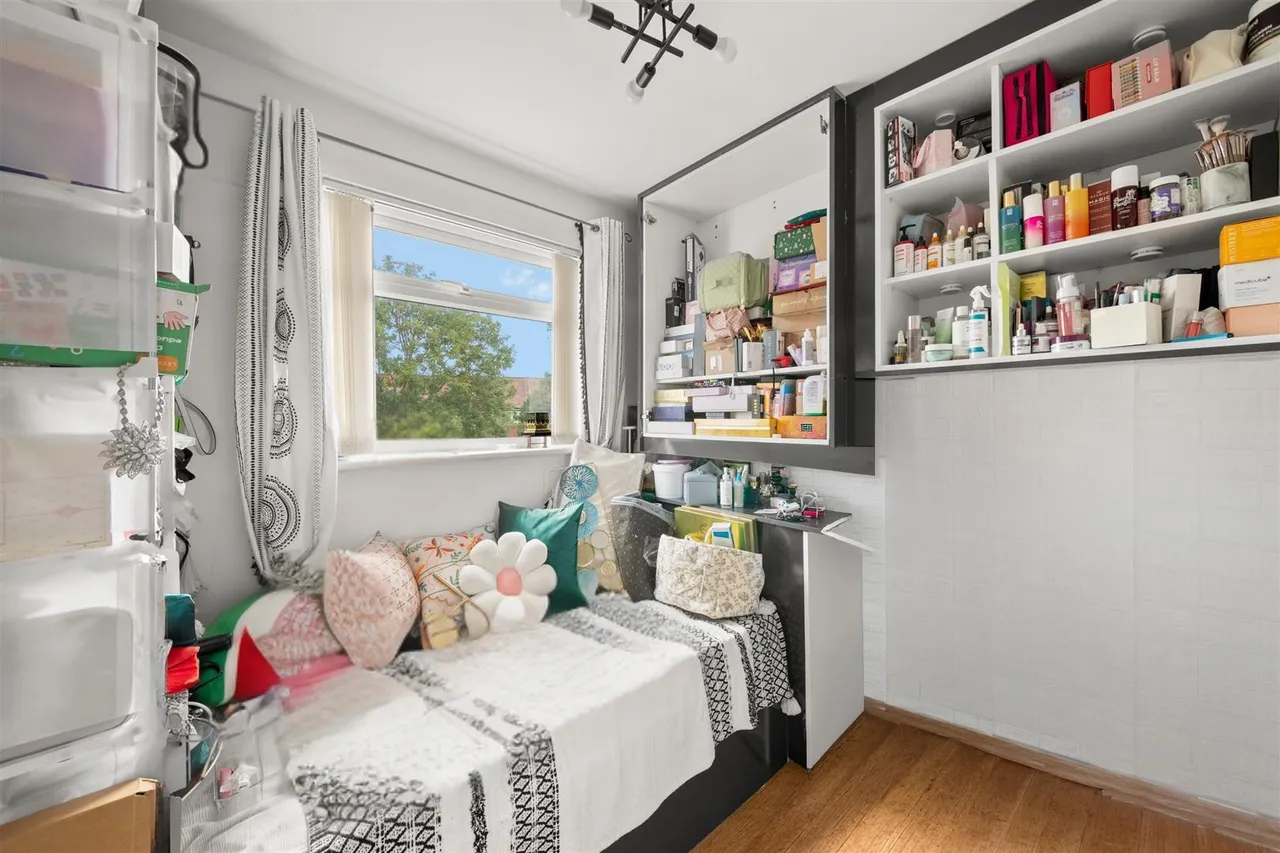Ellerdine Road, Hounslow, photo 8