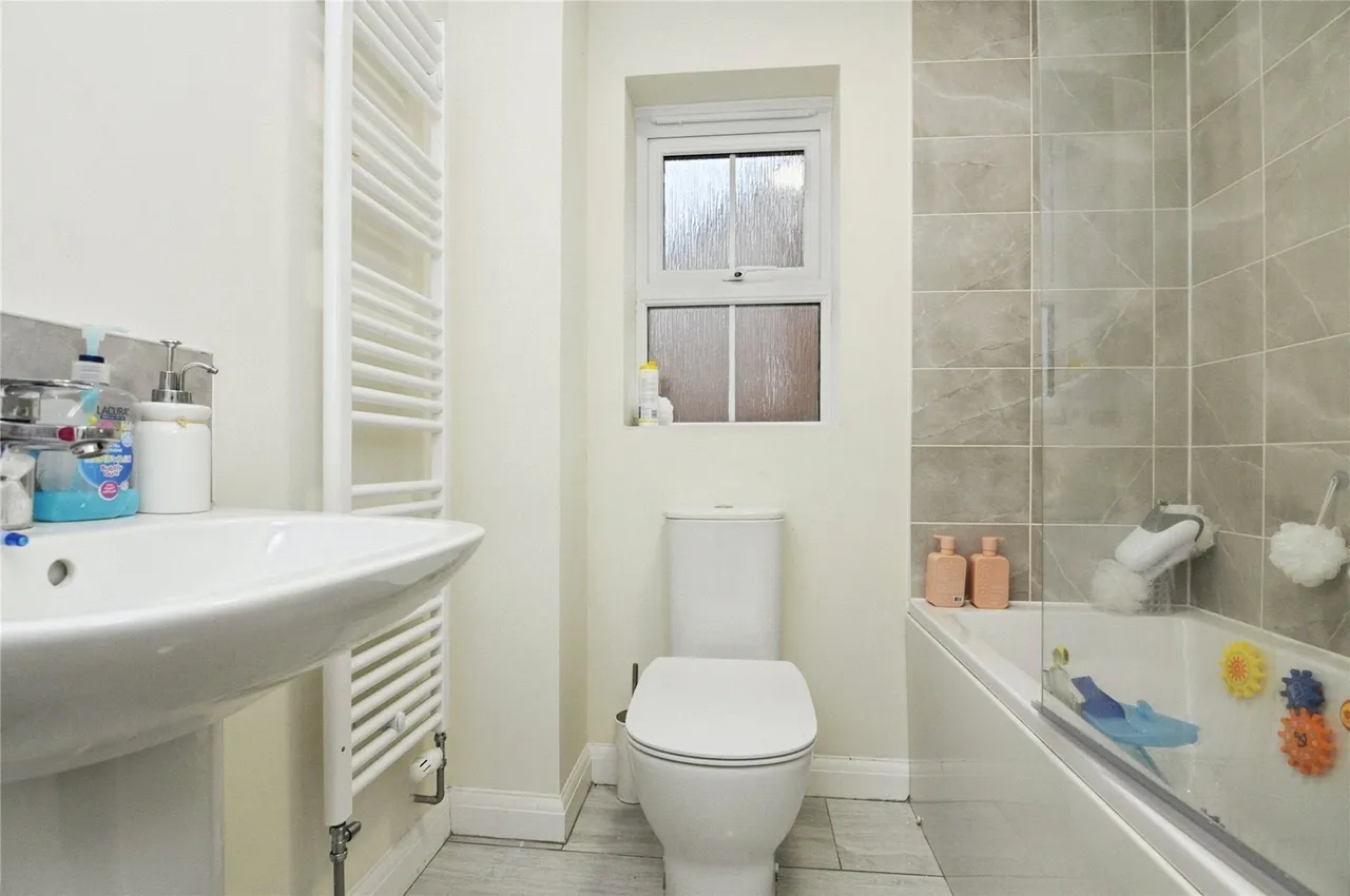 Benson Close, Burnham-on-Crouch, Essex, CM0, photo 10