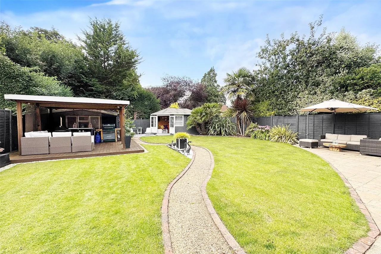 Angmering, BN16, photo 6