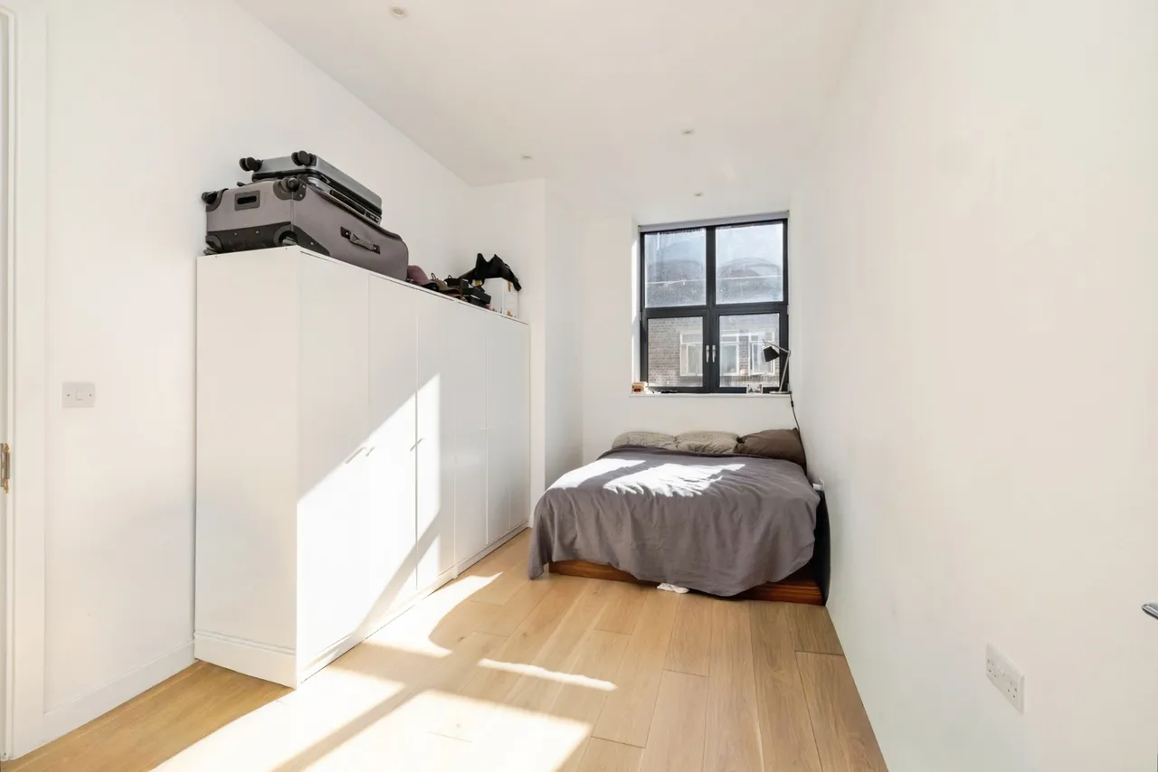 Manningtree Street, Aldgate, E1, photo 9
