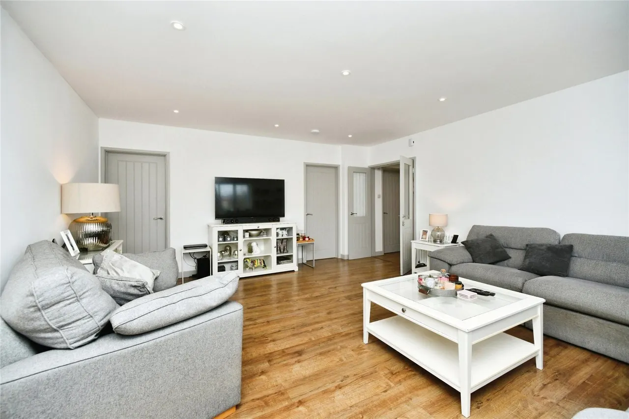 Cissbury Crescent, Saltdean, BN2, photo 14