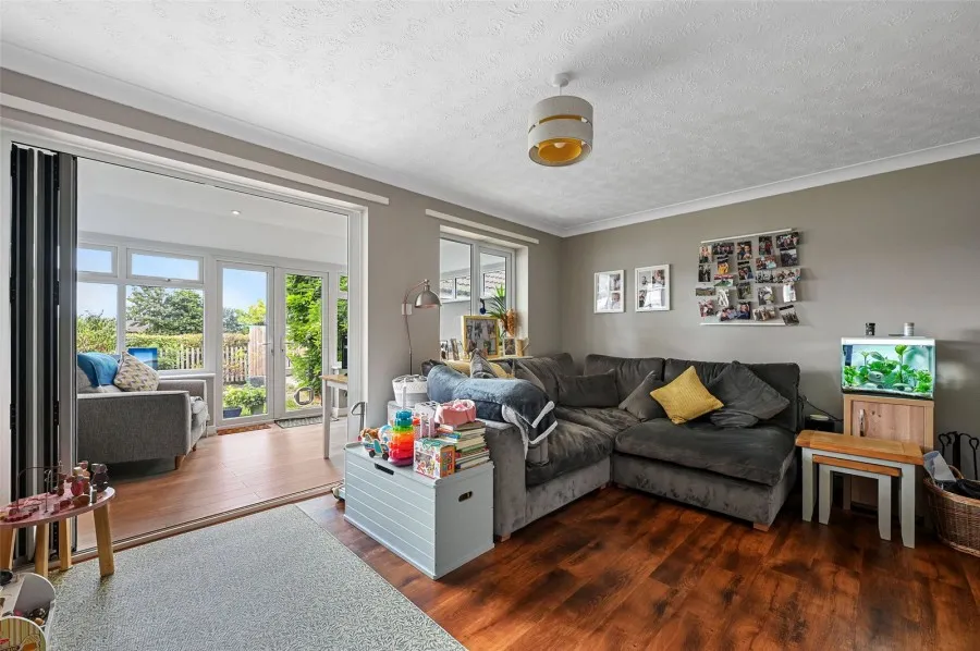House Under Offer with 3 bedrooms in Steeple Bumpstead, Nr Haverhill, CB9, photo 18