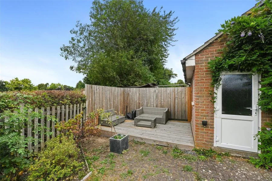 House Under Offer with 3 bedrooms in Steeple Bumpstead, Nr Haverhill, CB9, photo 13