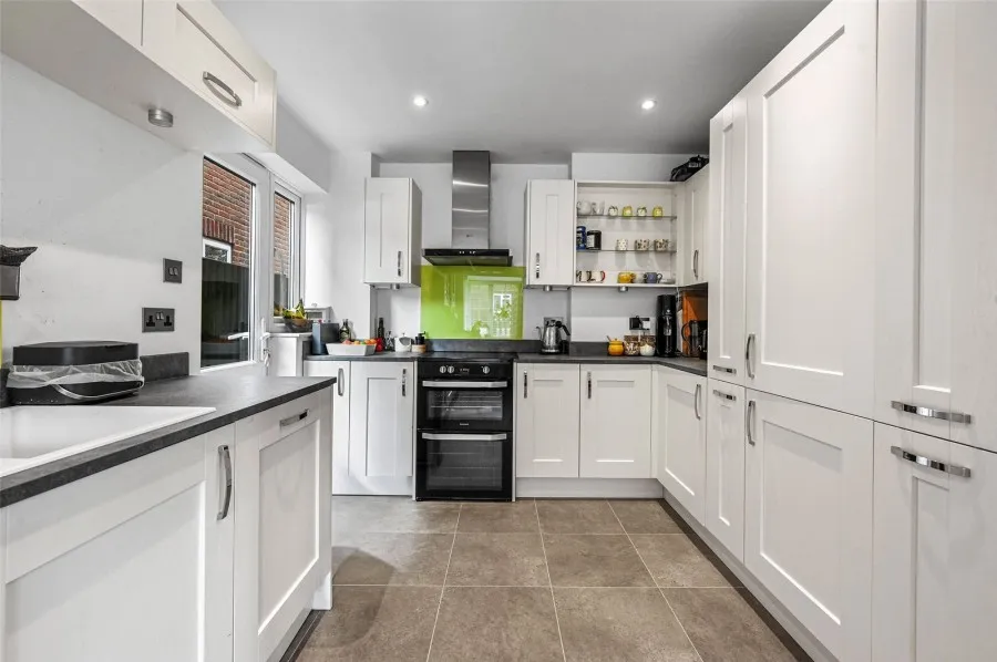 House Under Offer with 3 bedrooms in Steeple Bumpstead, Nr Haverhill, CB9, photo 15