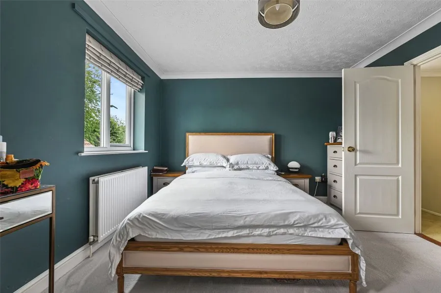 House Under Offer with 3 bedrooms in Steeple Bumpstead, Nr Haverhill, CB9, photo 8