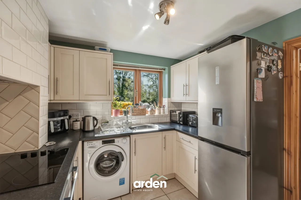 Church Road, Bradley Green, B96, photo 7