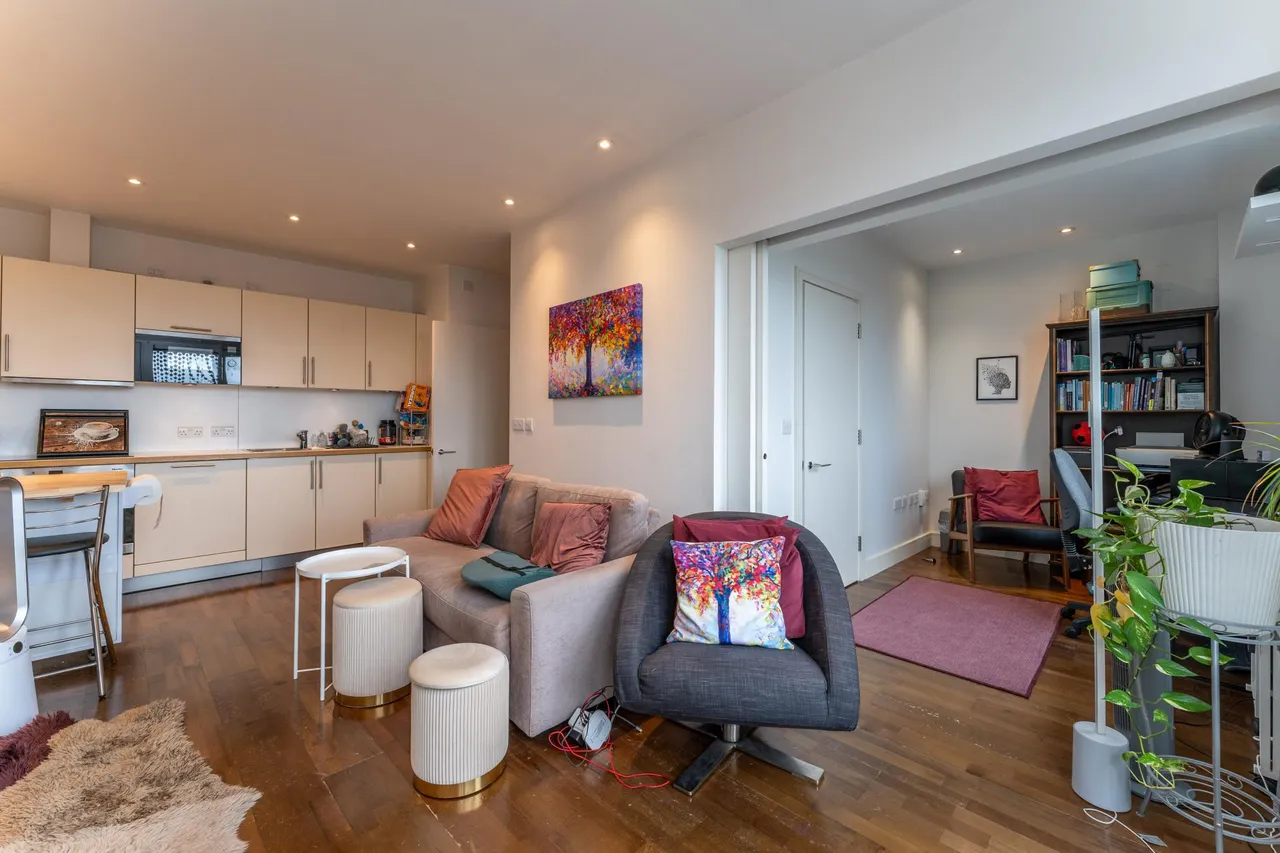 Crouch End Hill, London, N8, photo 6