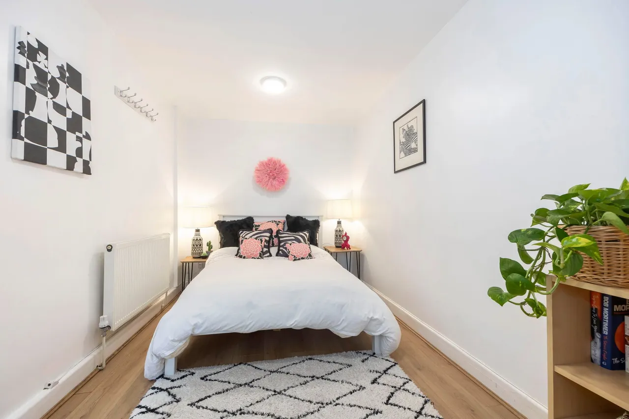 Belworth Drive, Cheltenham, GL51, photo 13