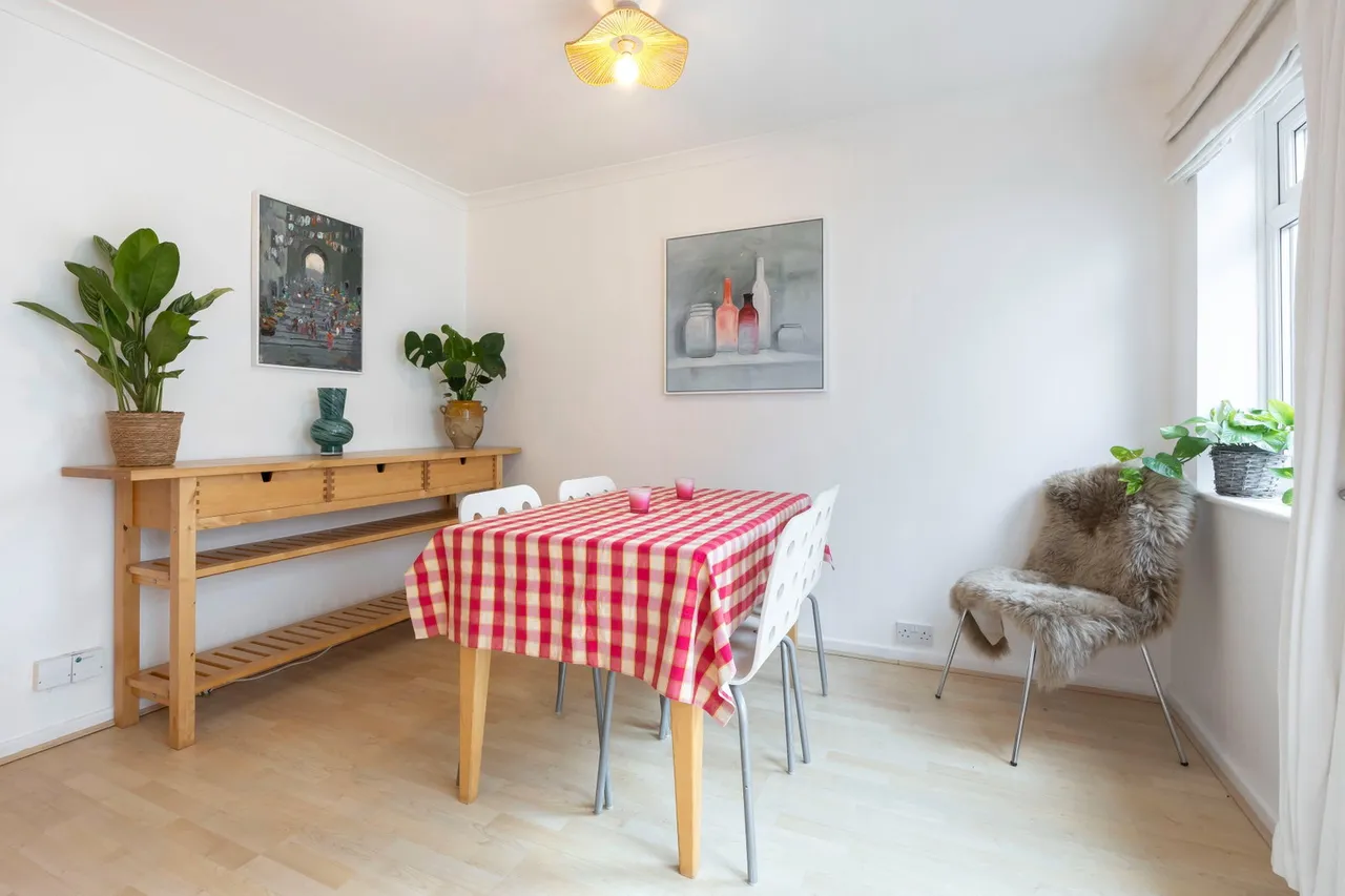 Belworth Drive, Cheltenham, GL51, photo 7
