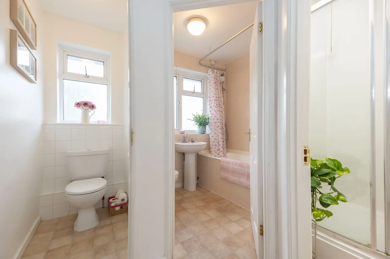 Belworth Drive, Cheltenham, GL51, photo 16