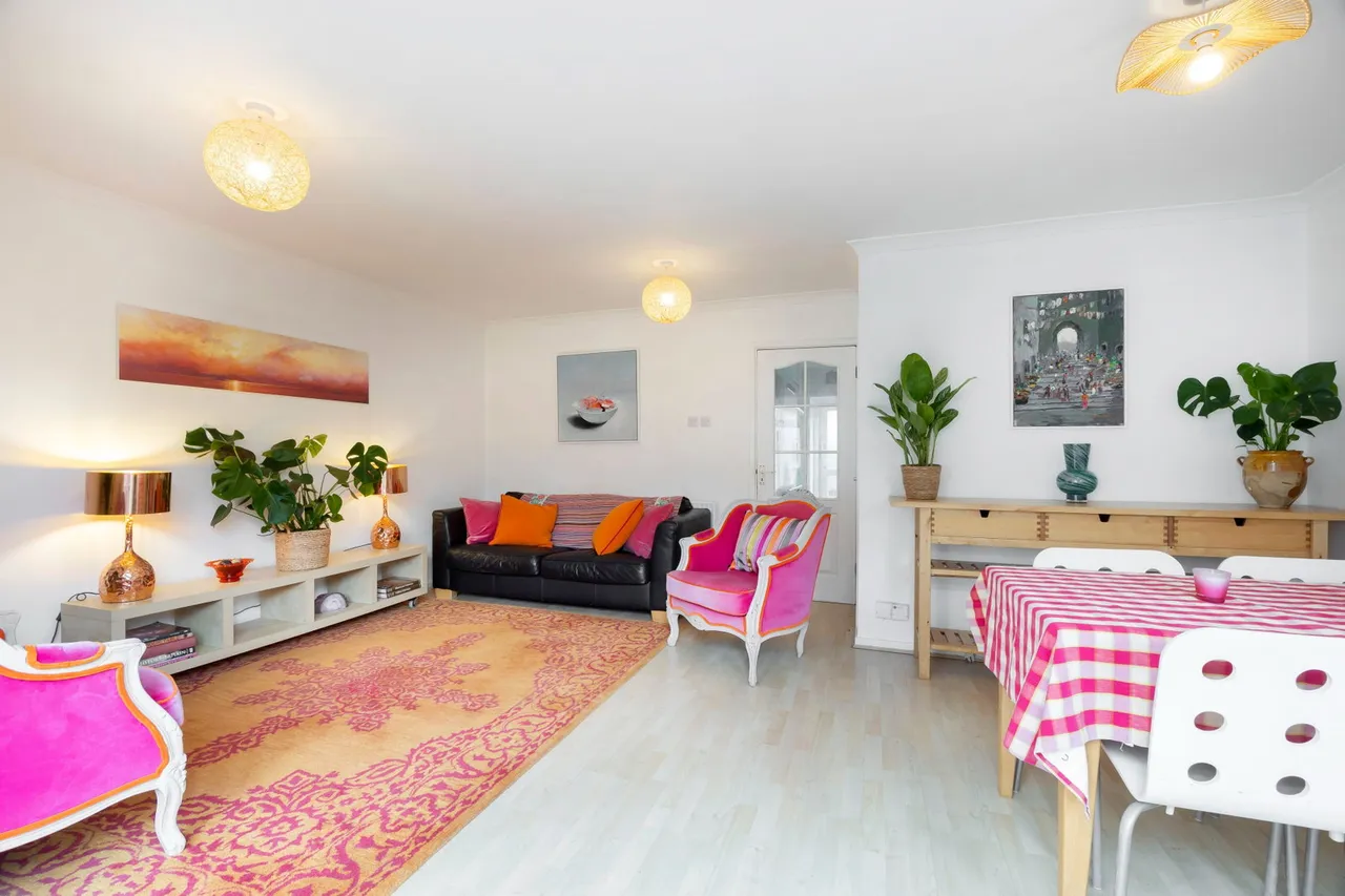 Belworth Drive, Cheltenham, GL51, photo 4