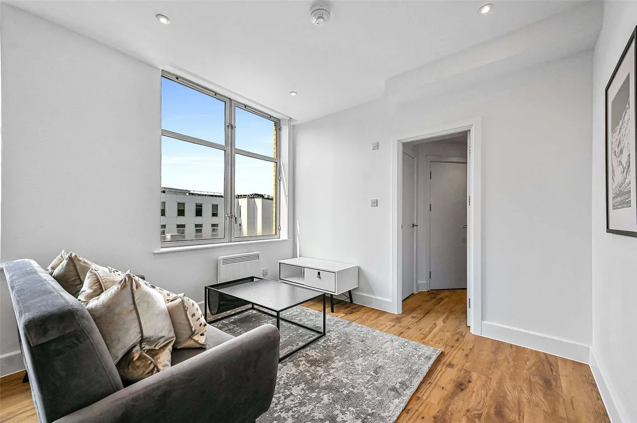 West Smithfield, London, EC1A 9HZ, photo 4