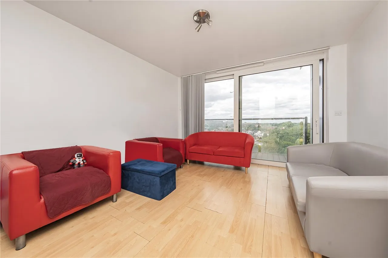 The Blenheim Centre, Hounslow, TW3, photo 8