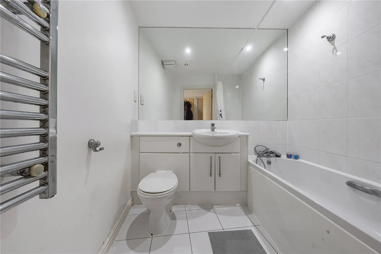 The Blenheim Centre, Hounslow, TW3, photo 12