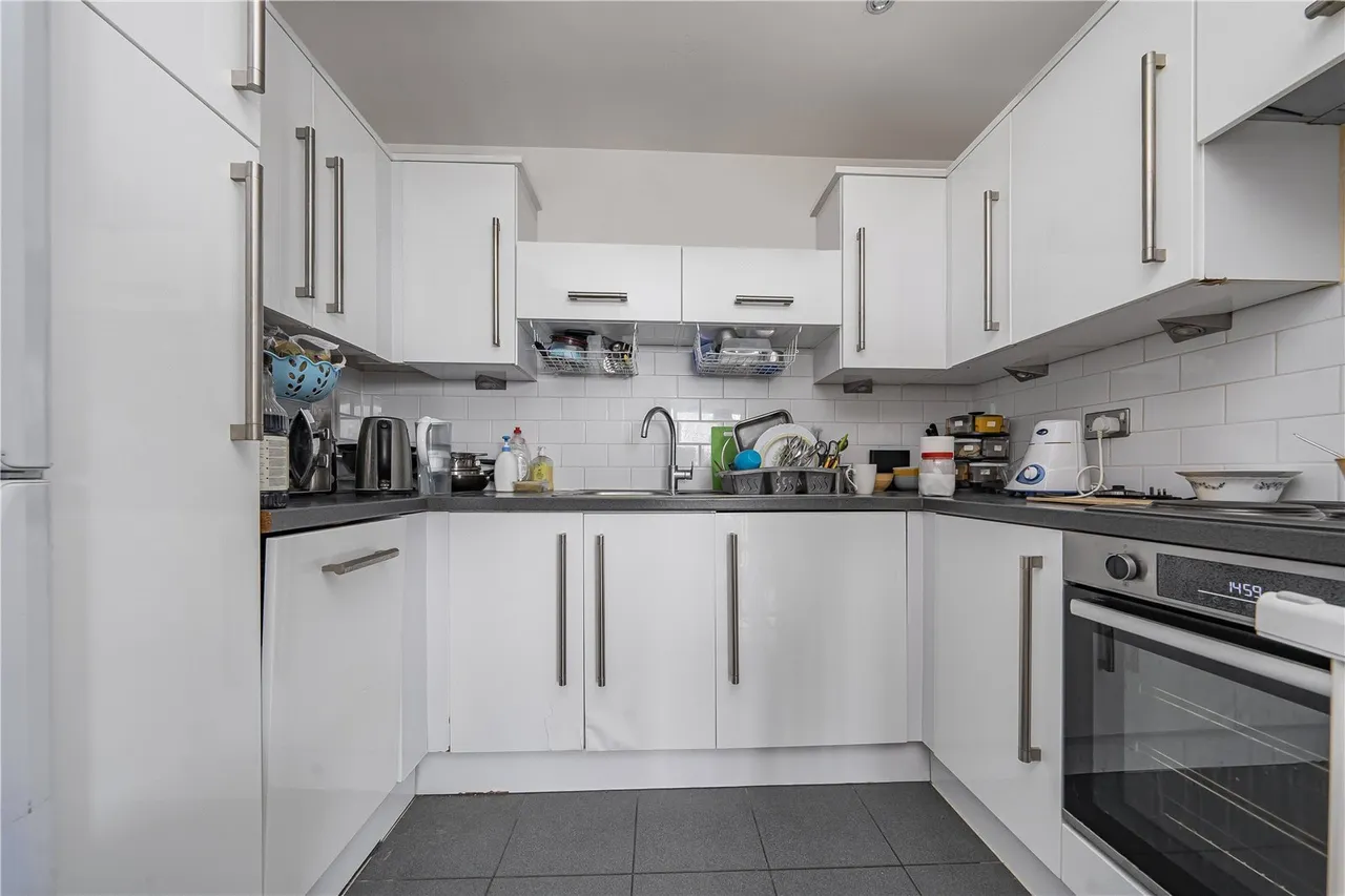 The Blenheim Centre, Hounslow, TW3, photo 4