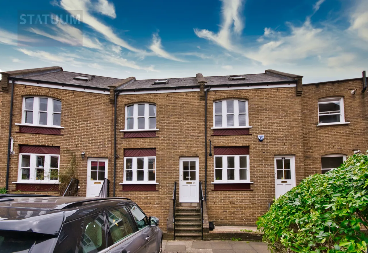 Shacklewell Lane, Dalston, E8, photo 16