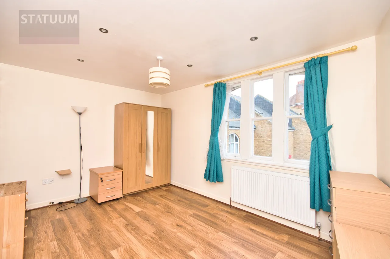 Shacklewell Lane, Dalston, E8, photo 8