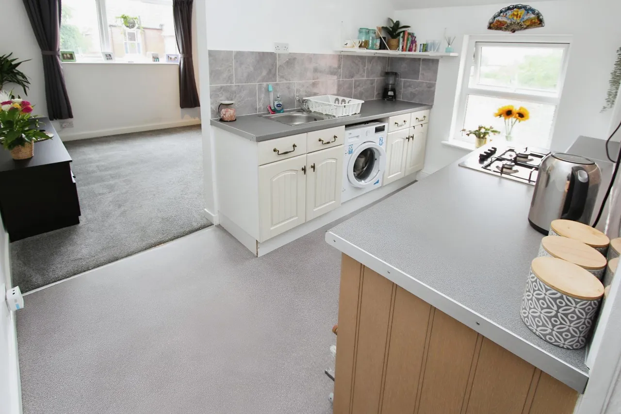 Loughborough Road, West Bridgford, NG2, photo 2