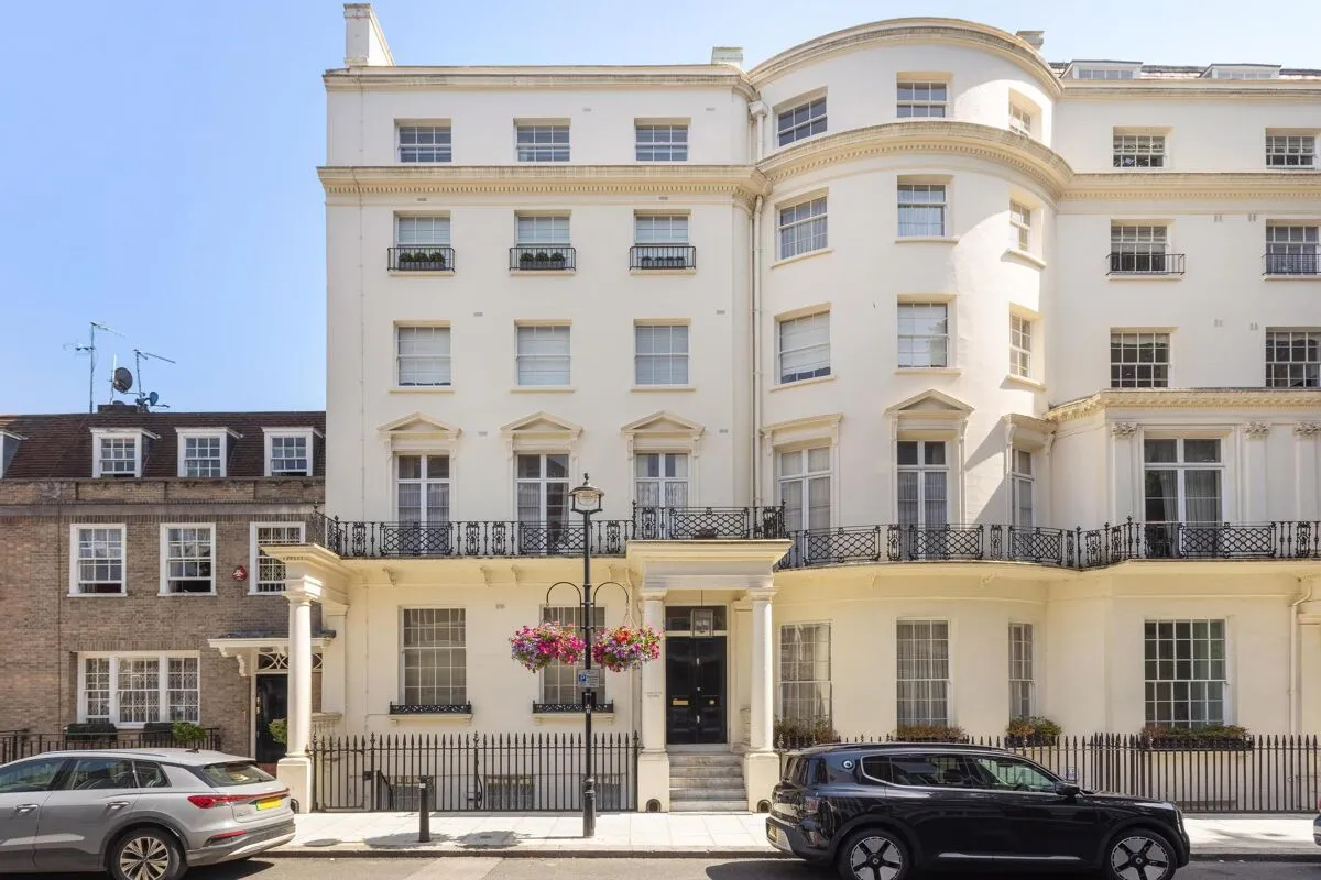 Gloucester Square, London, W2, photo 20
