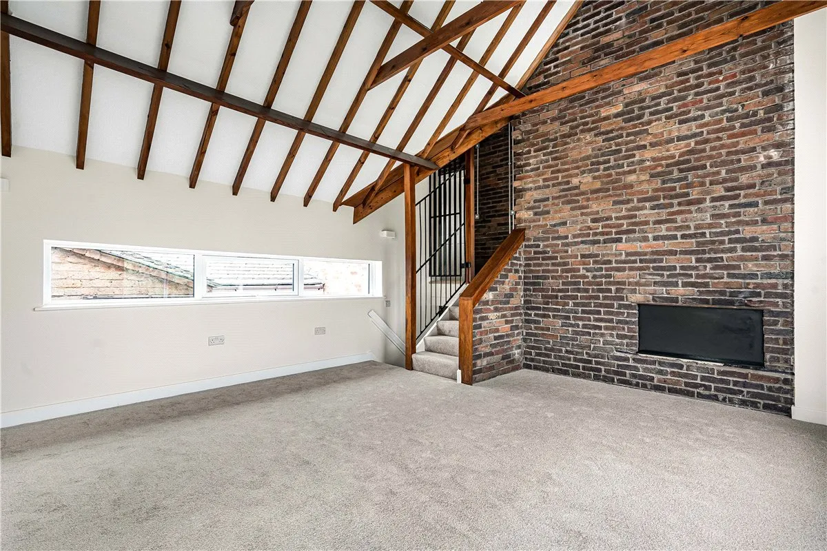 Hodgetts Lane, Burton Green, CV8, photo 2