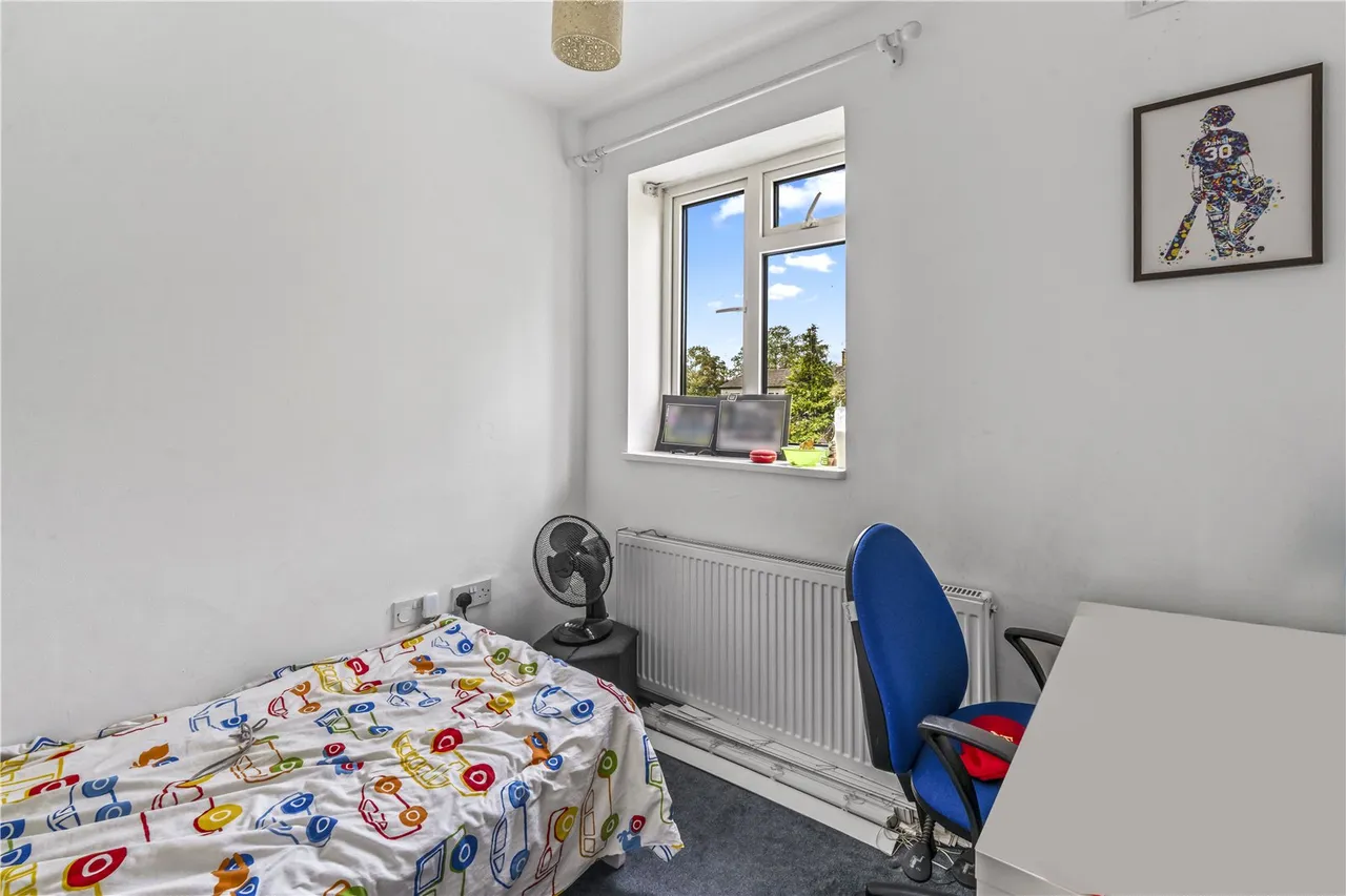 Pentland Avenue, Shepperton, TW17 0BL, photo 11