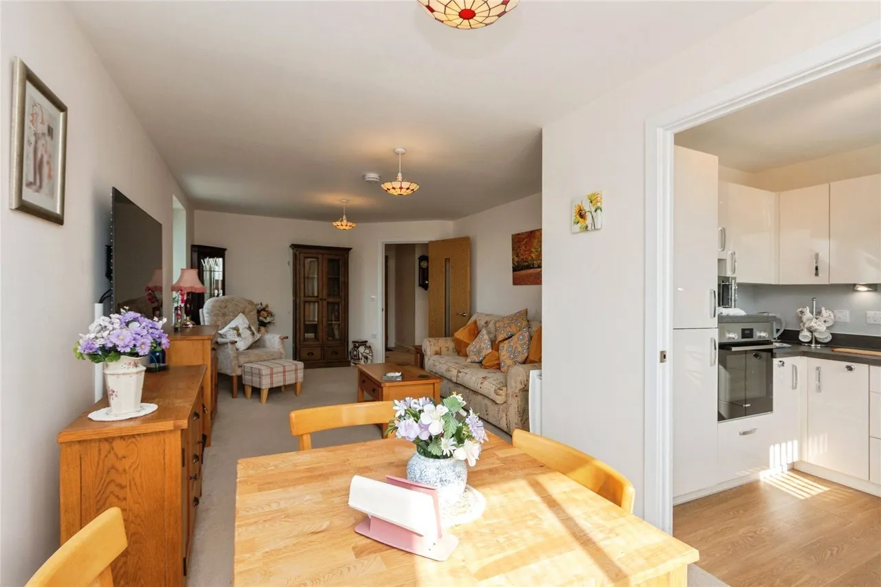 Shortwood Copse Lane, RG23, photo 7